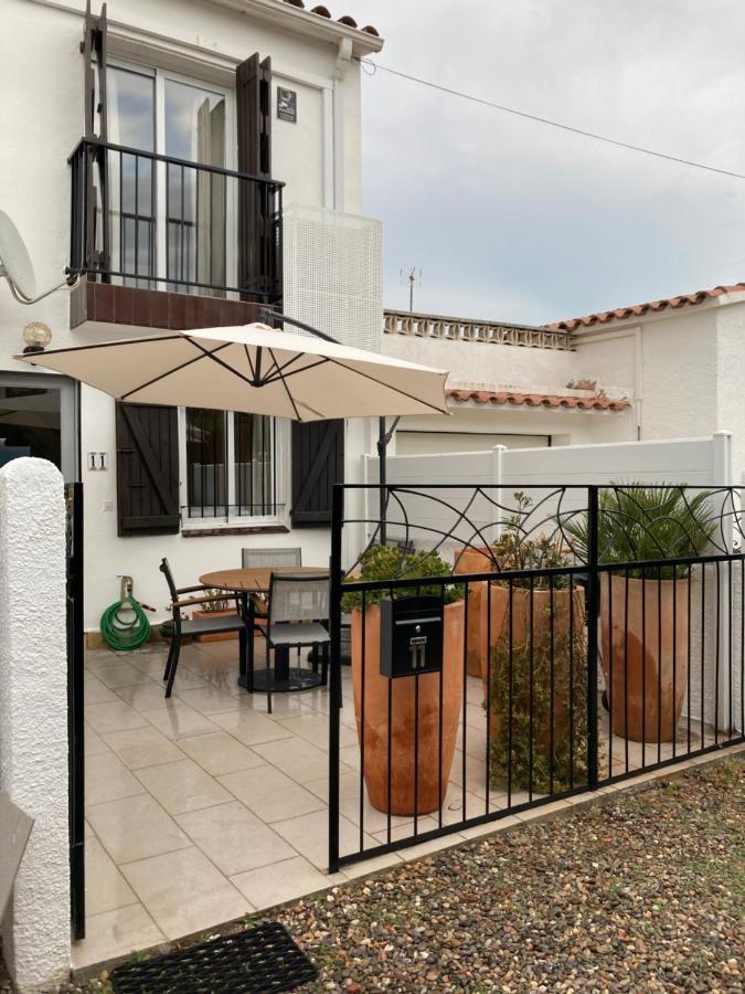 Charmante Maison Coeur De Ville 650M Plage Empuriabrava Zewnętrze zdjęcie