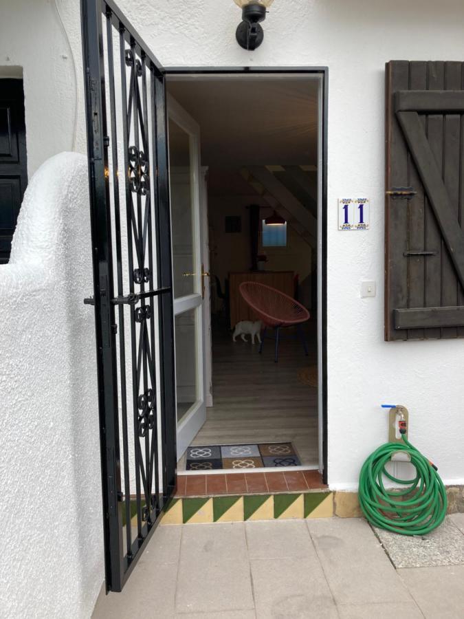 Charmante Maison Coeur De Ville 650M Plage Empuriabrava Zewnętrze zdjęcie