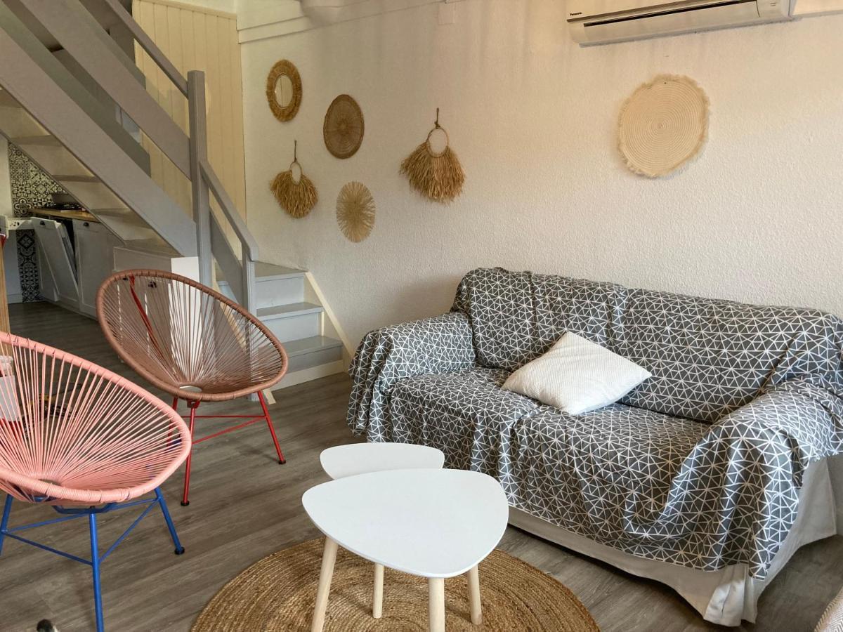 Charmante Maison Coeur De Ville 650M Plage Empuriabrava Zewnętrze zdjęcie